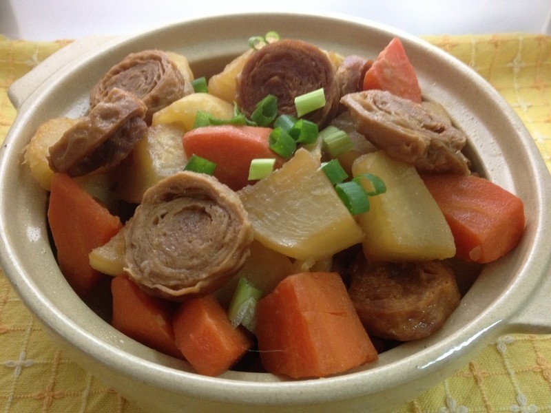  面麸炖萝卜